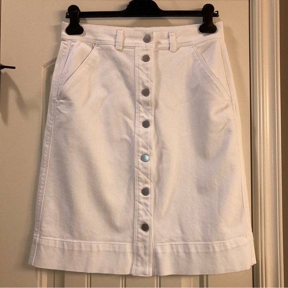 Ann Taylor Factory Dresses & Skirts - White Denim Ann Taylor Factory Skirt